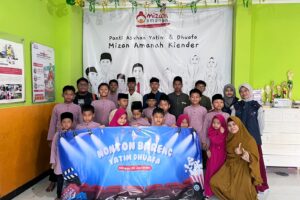 OK OCE Kemanusiaan Adakan Nonton Bareng untuk Berbagi Kebahagiaan dengan Anak Yatim dan Dhuafa